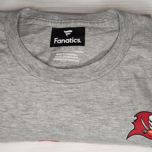NWOT Football Fanatic Buccaneers Super Bowl Short Sleeve T Shirt Size XL - Picture 3 of 6